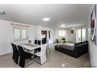 Vrbnik, apartman sa spektakularnim panoramskim pogledom