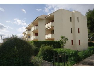 Cute and compact 50 m2 ground floor apartment in the lovely..