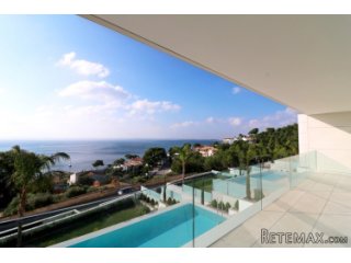 Amazing and luxurious new development of four villas..