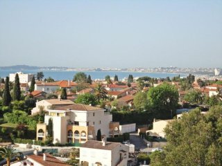 Sale Apartment - Cagnes-sur-Mer