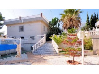 3 Bedrooms - Villa - Alicante - For Sale