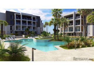 About 1.5 km from the famous shopping center La Zenia..