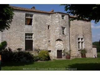 5 bedroom Character For Sale: 24000..