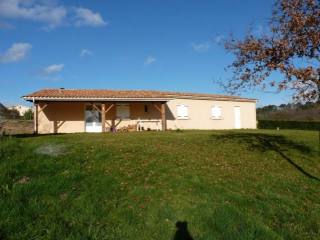 Modern 3 bedroom property in a lovely..