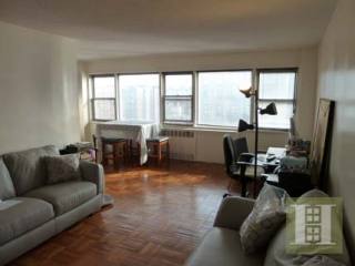 2 bedroom Apartment For Sale: 3131..