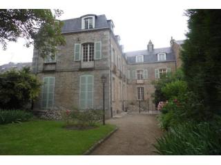 5 bedroom House For Sale: 61000 ALENCON