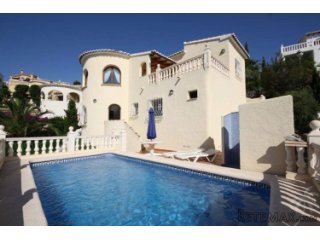 Nice villa on the Cumbre del Sol with panoramic and sea..