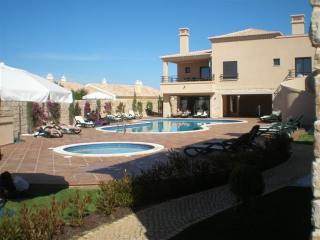 2 Bedrooms - Apartment - Algarve - For..