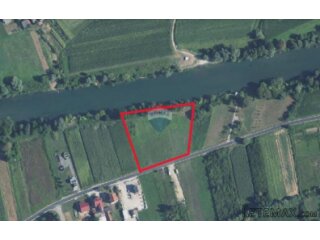 Ozalj, Trška - građevinsko zemljište 9264 m2 uz rijeku Kupu