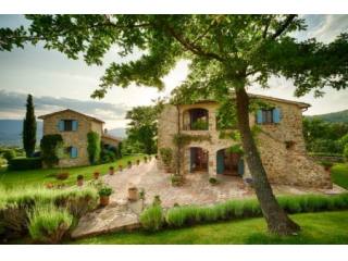 Beautifully Restored Large Farmhouse..