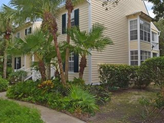 2 bedroom Flat For Sale: 1260 Palmetto..