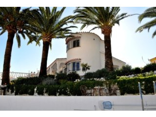 Detached villa...Private pool