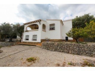 Villa with sea view for sale Orba. The House is located in..