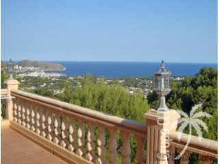A stunning, recently completed 3 bedroom villa on Benimeit..