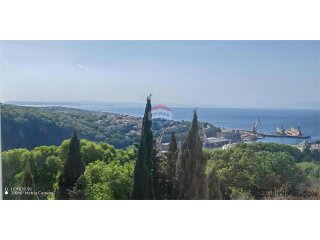 Rijeka, Gornja Vežica - trosoban s dnevnim, pogled, lift