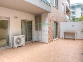 Spacious new built Apartment in Faro