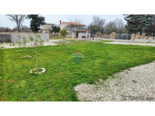 Istra,Peroj-poljoprivredna parcela u blizini mora