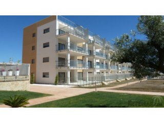 Apartments with 2 and 3 bedrooms are being built in this..