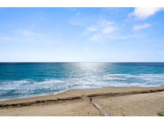 2 bedroom Residence For Sale: Singer..