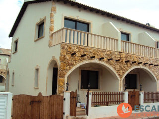 Luxury Townhouse In Ayia Marina, Avgorou