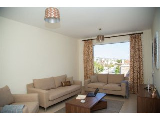 Newish And Modern Two Bedroom Apartment..