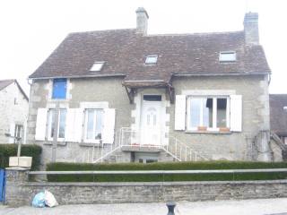 House with Fully Equipped and Fitted..