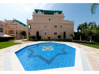 A Superb Ground Floor Apartment