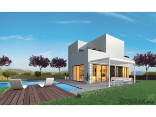 Beautiful newly built villas on the edge of Las Colinas..