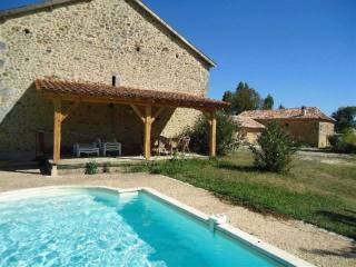 L24/41 - Residential For Sale - Stone..