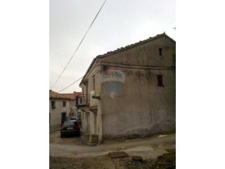 Roč - jedinstvena nekretnina u srcu Istre
