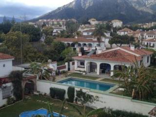 2 Bed Apartment for sale in Marbella