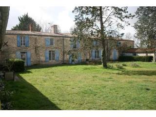 8 bedroom Character For Sale: 17170..