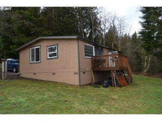 441 MATHEWS RD, Washougal, Washington..