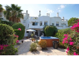2 Bedrooms - Townhouse - Malaga - For..
