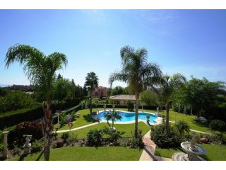7 Bedrooms - Villa - Malaga - For Sale