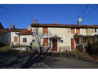 Old stone house to update - Attractive..