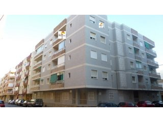 Resale · Apartment · Spain · Costa Bl..