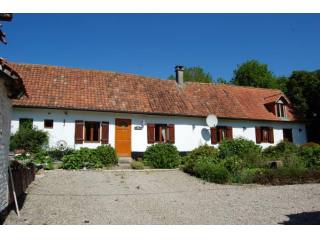 3 Bedroom Farm House For Sale
