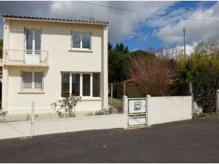Modern Townhouse With Garden And..