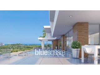 Stunning design villa near the Golf in..