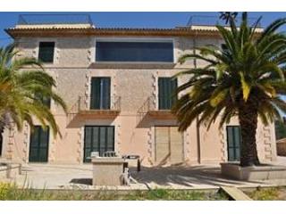 Spectacular finca in Son Anglada with..