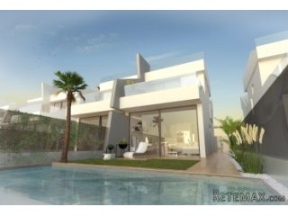 This villa is part of a in total 7 property project, near..