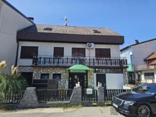 Sesvete, kuća 330 m2
