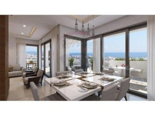 Condo/Apartment - For Sale -..