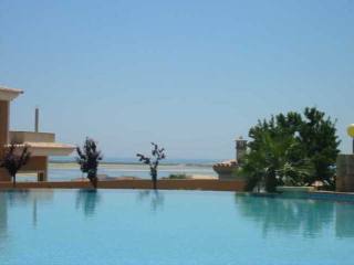 ONE BED APARTMENT FOR SALE WITH POOL