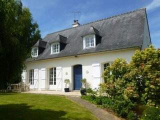Fougerolles Du Plessis: Maison 4..