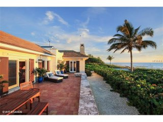 5 bedroom House For Sale: 1400 14th St..