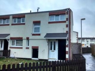 3 bedroom Terraced House to rent in..