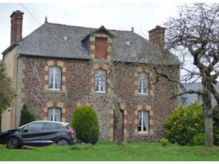 Lovely Manor House in Nice Setting