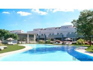 Magnificent spacious front line golf homes set within an..